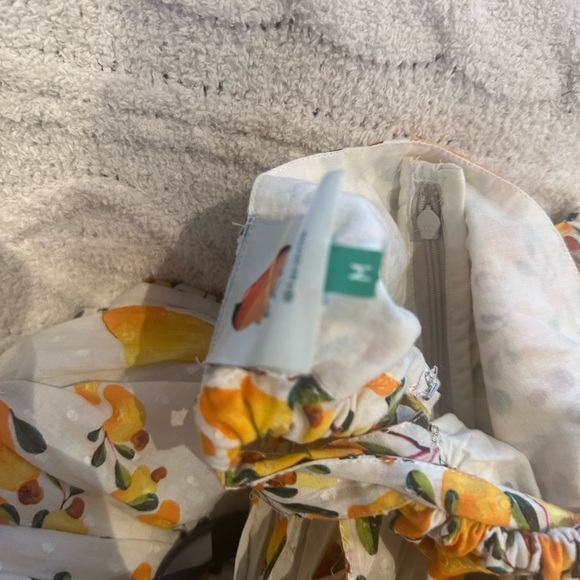 Farm Rio cashew white and yellow floral maxi dress - Picture 7 of 7